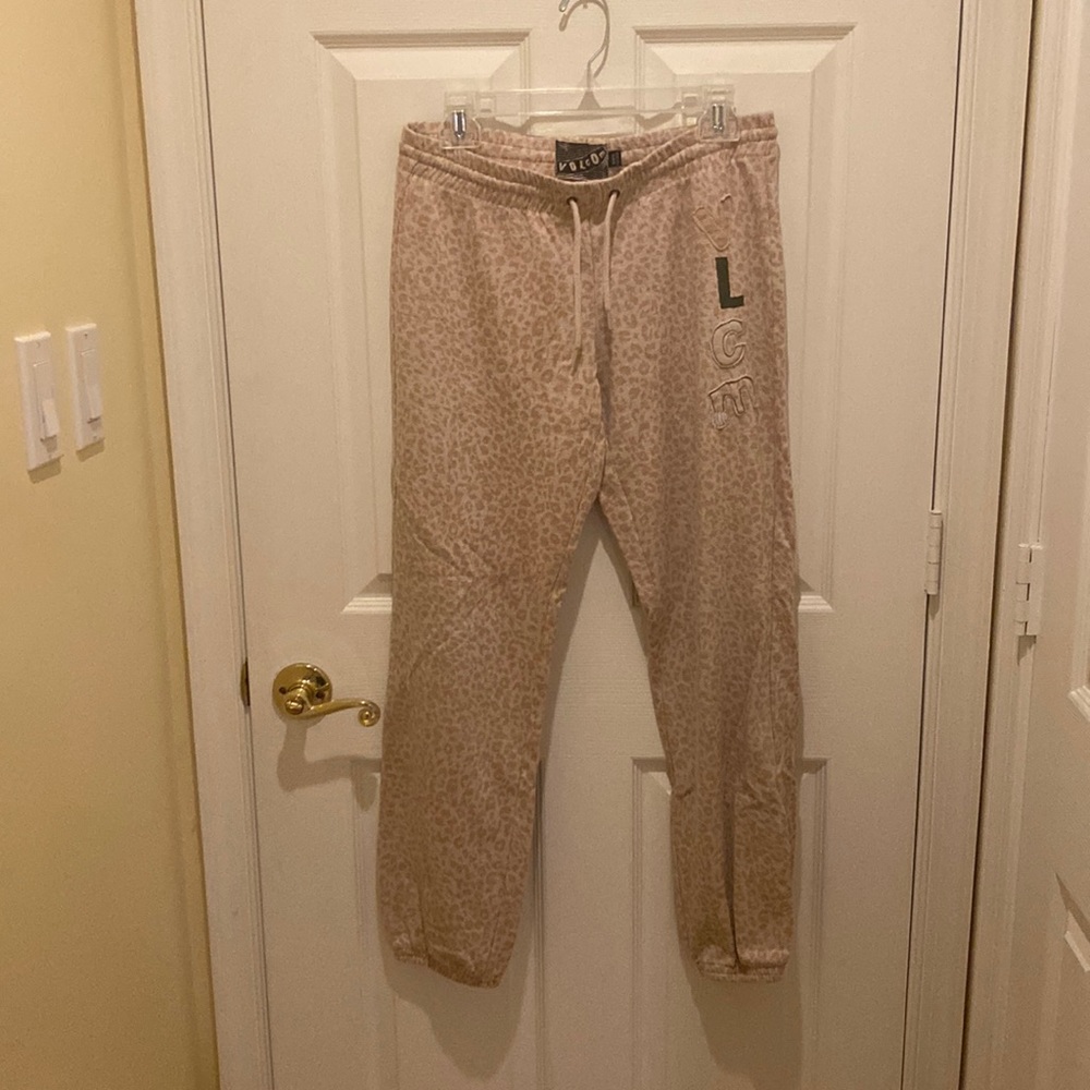 VOLCOM Sweatpants